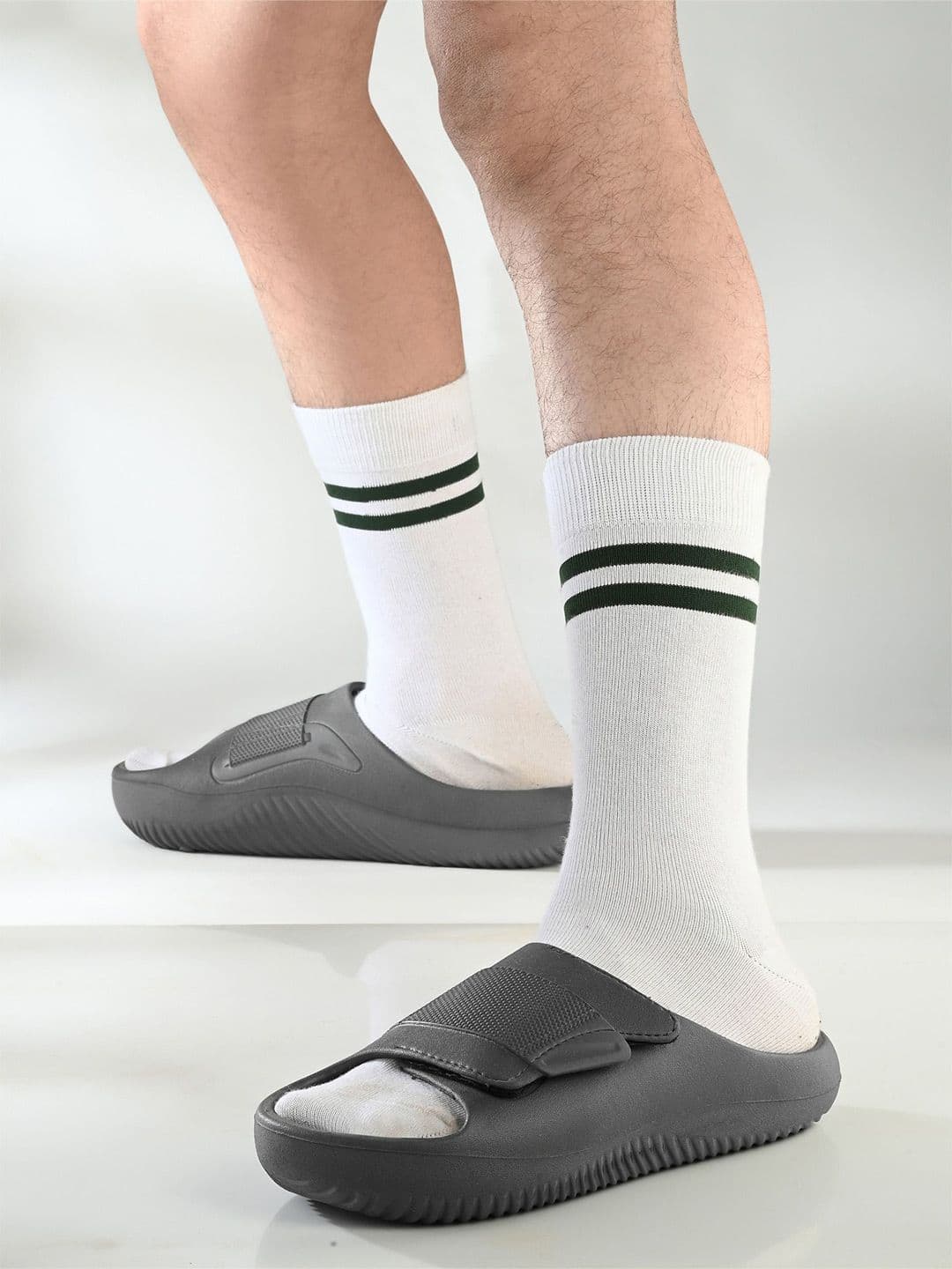 The Roadster Lifestyle Co Men Slider Flip Flops - view 1