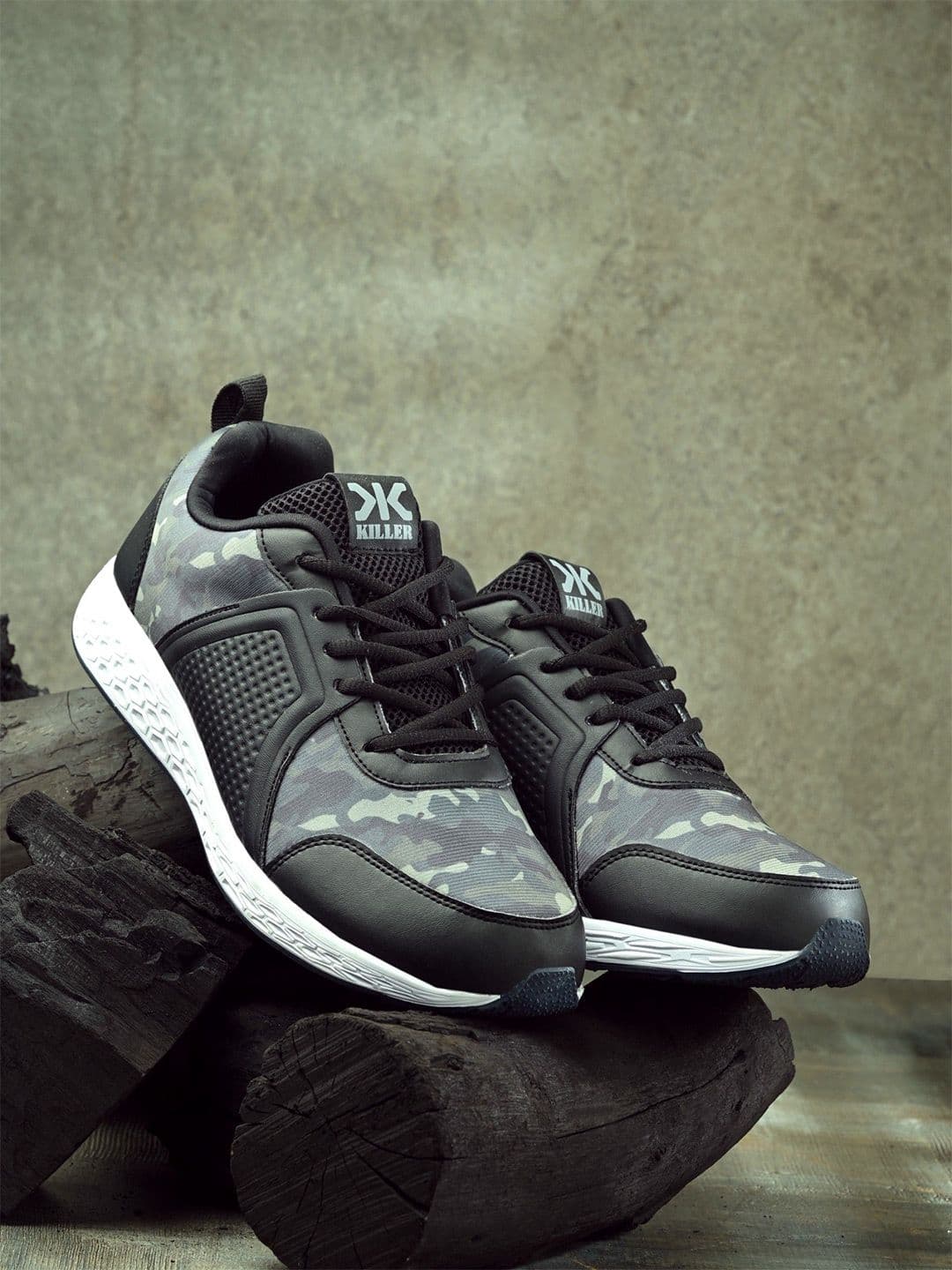Killer Men Mesh Running Non-Marking Shoes - view 1