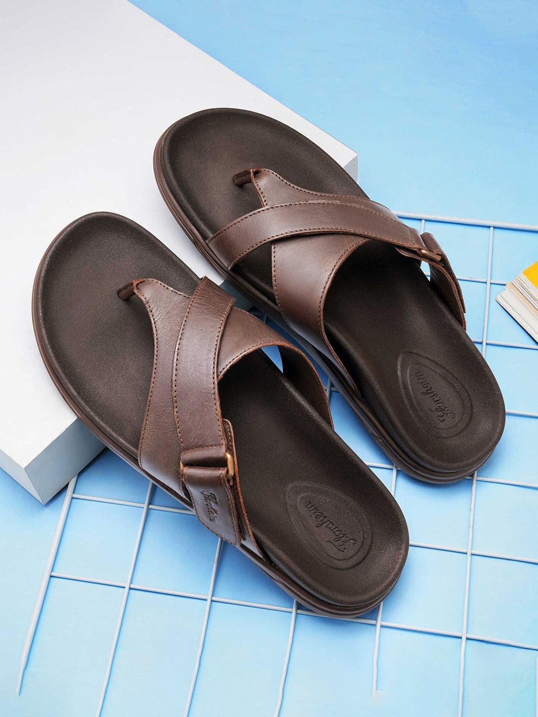 Florsheim Men Leather Comfort Sandals - view 1