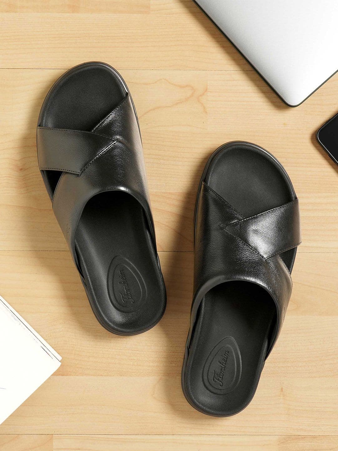 Florsheim Men Leather Comfort Sandals - view 1