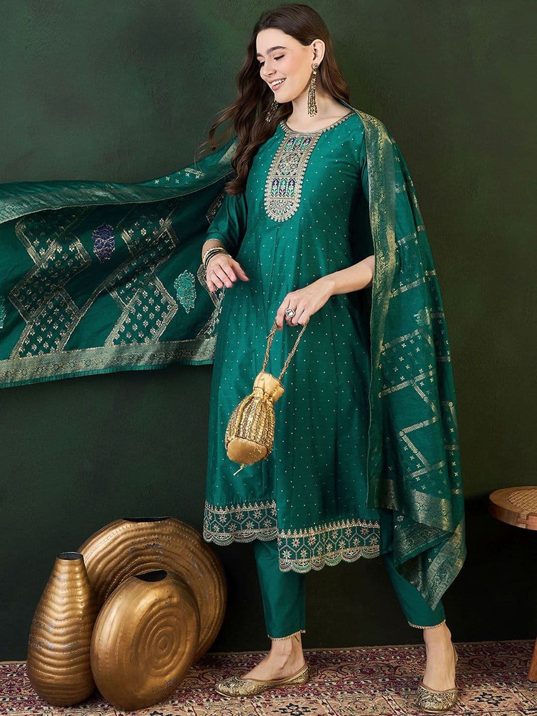 Sangria Floral Embroidered Layered Kurta with Trouser & Dupatta - view 1