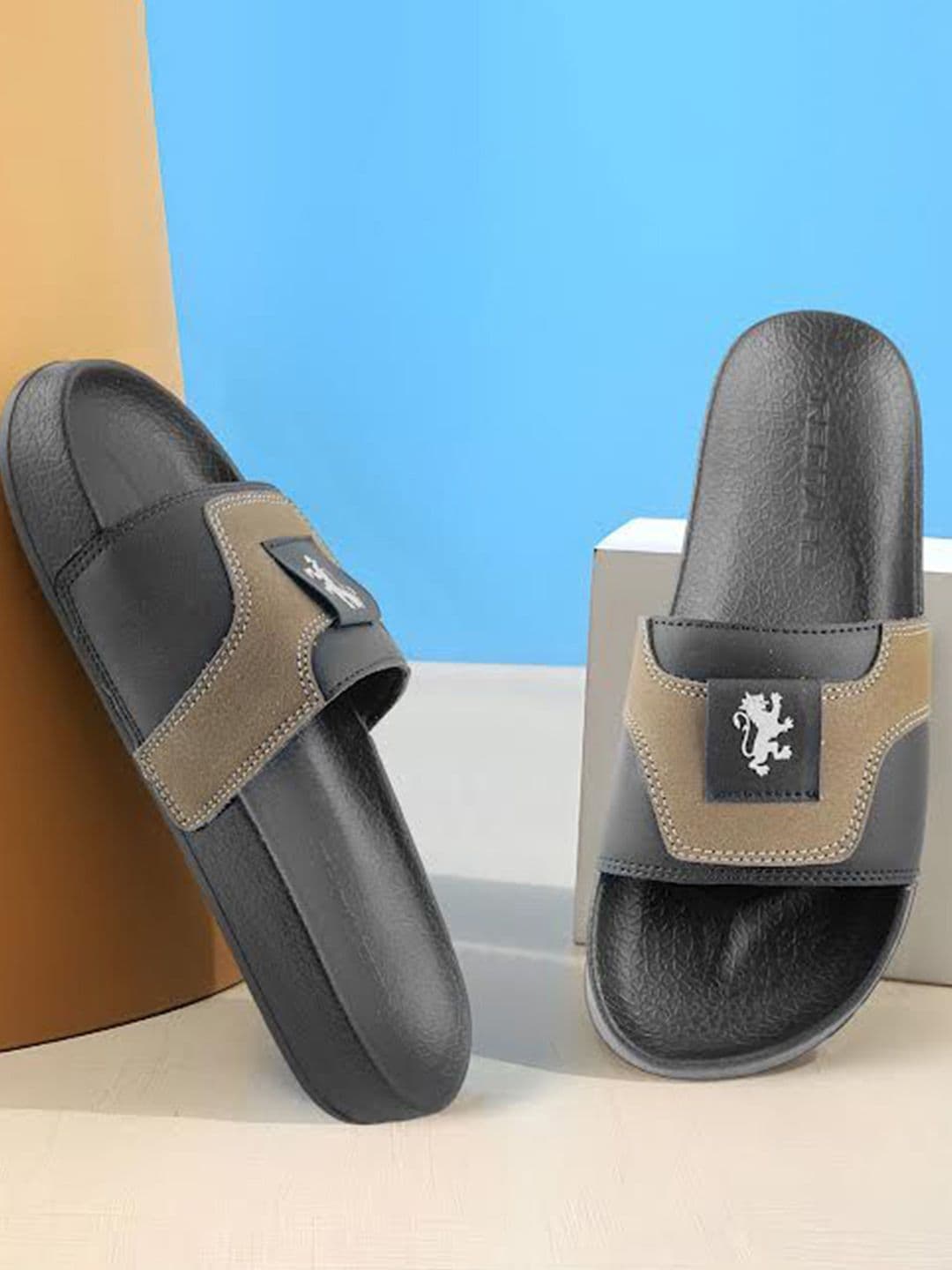 Red Tape Men Comfort Flip Flops - view 1