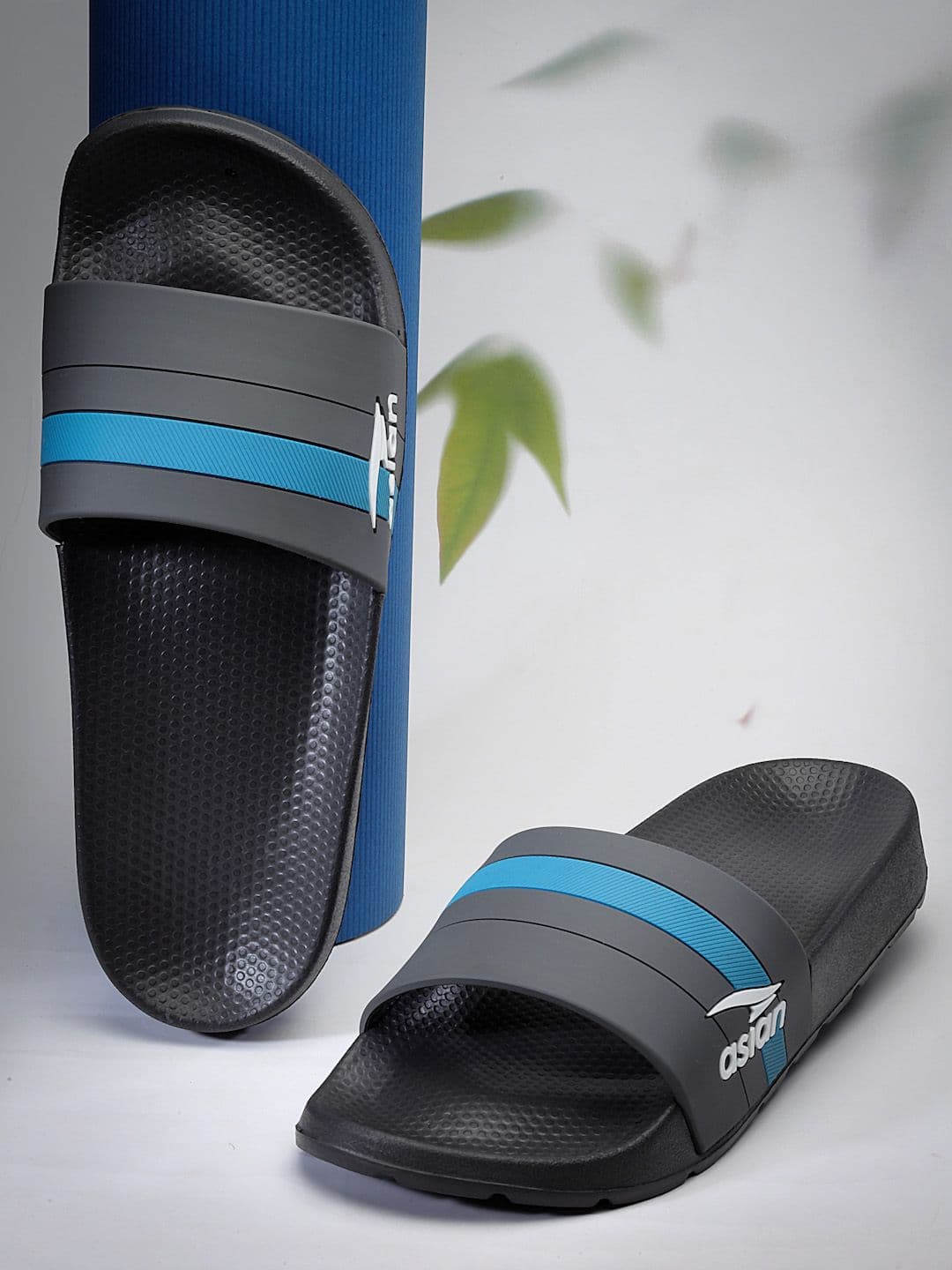 ASIAN Men Thong Flip-Flops - view 1