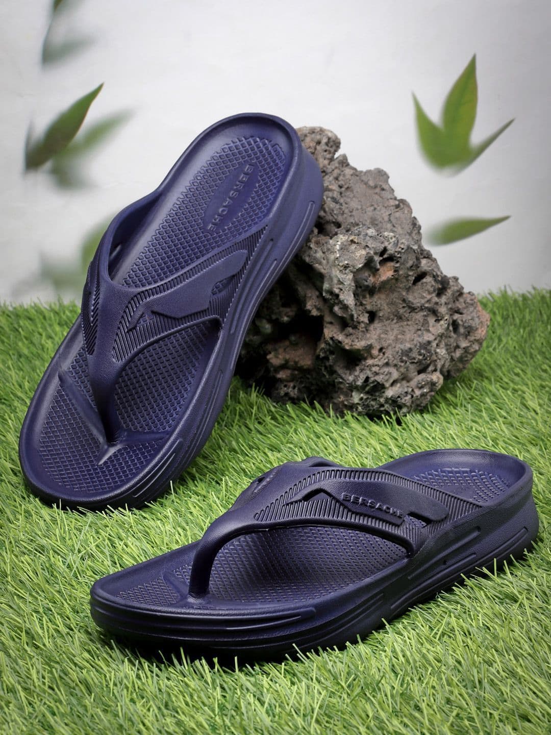 BERSACHE Men Extra Soft Thong Flip-Flops - view 1