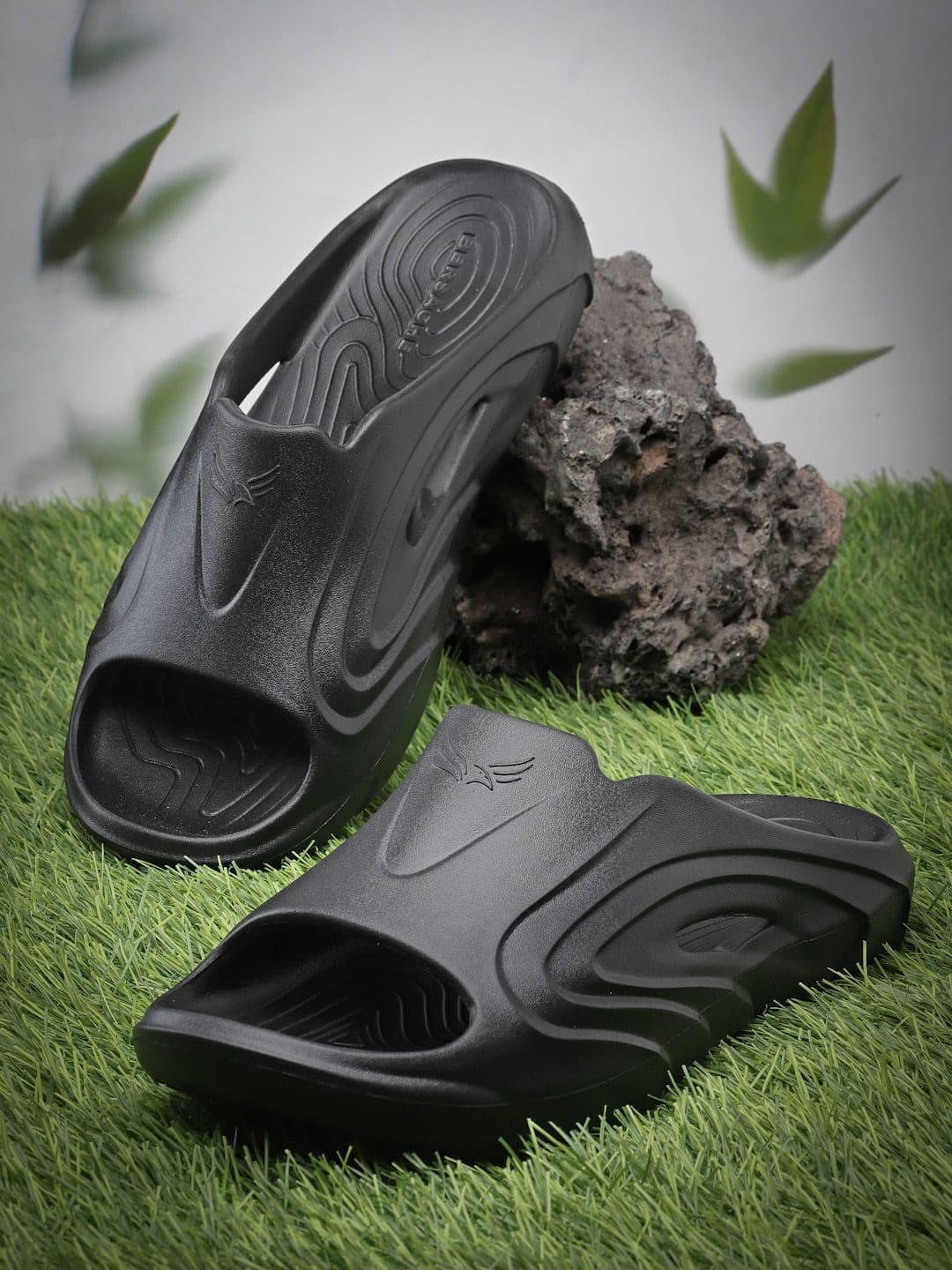 BERSACHE Men Extra Soft Slider Flip-Flops - view 1