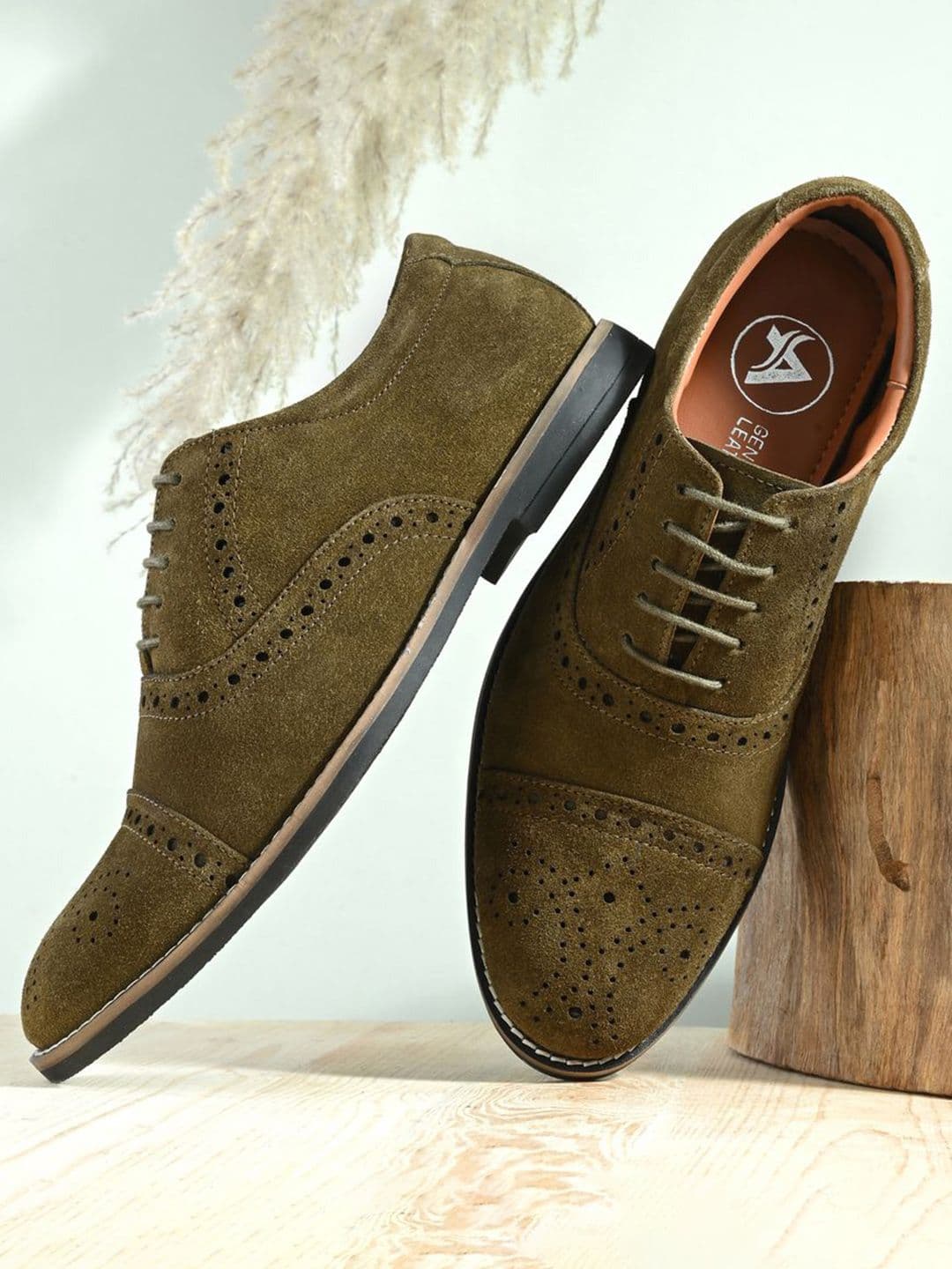 Auserio Men Textured Brogues Formal Shoes - view 1