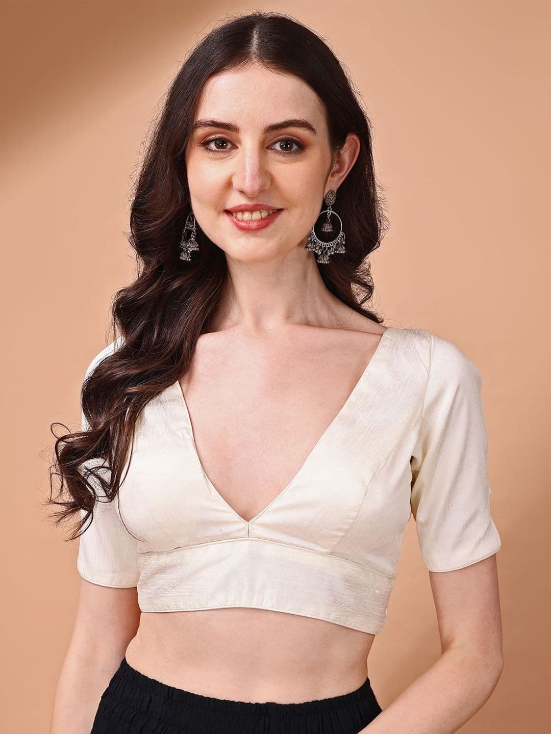 Tikhi Imli V-Neck Short Sleeves Saree Blouse - view 1