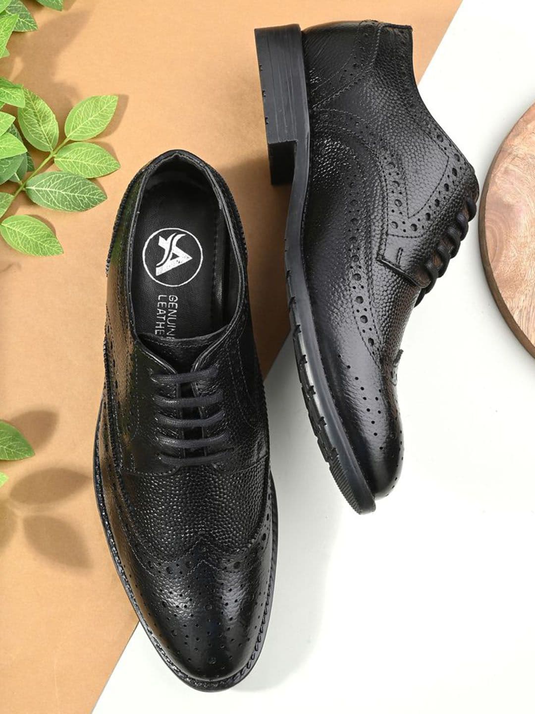 Auserio Men Leather Formal Brogues - view 1