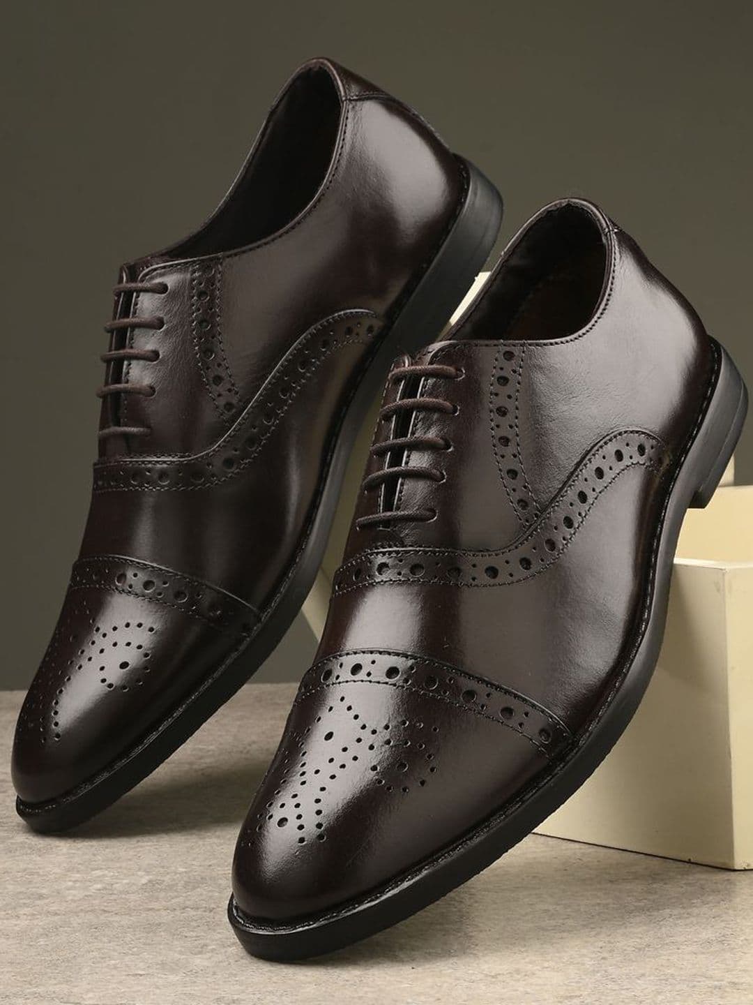 Auserio Men Leather Formal Brogues - view 1