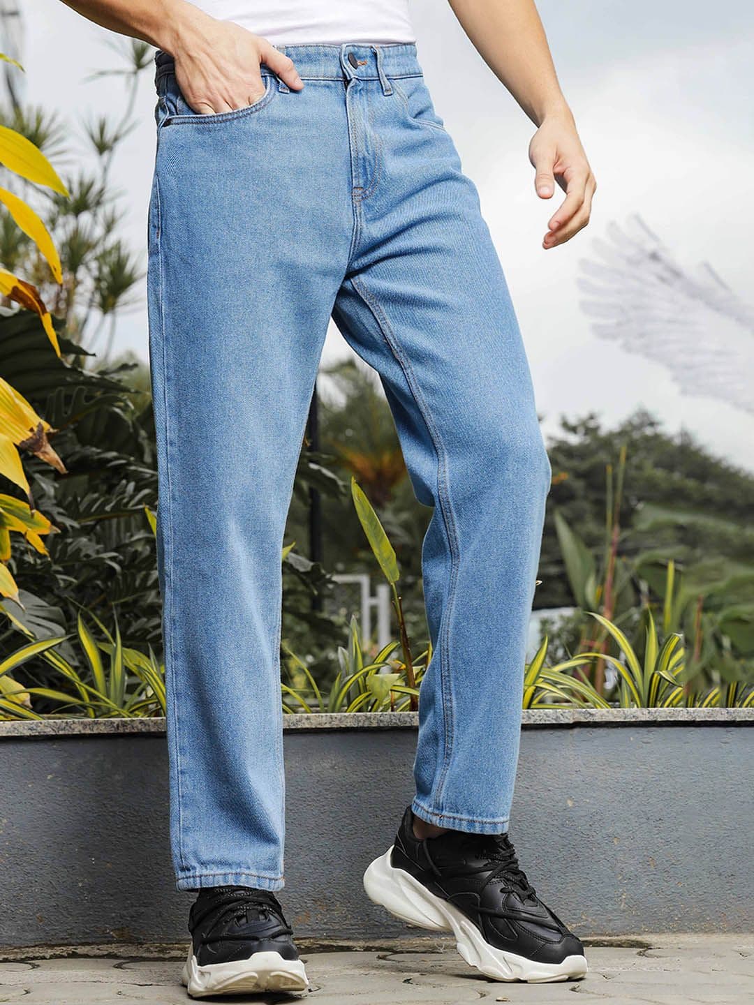 Mast & Harbour Men Comfort Relaxed Fit Light Fade Jeans - view 1
