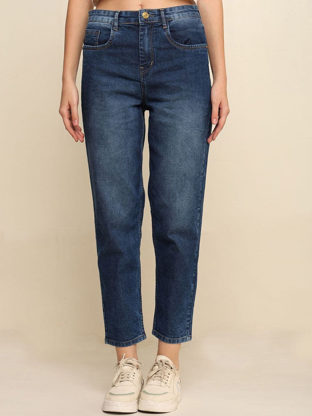 zayla Women Comfort Mom Fit Mid-Rise Light Fade Stretchable Jeans - view 1