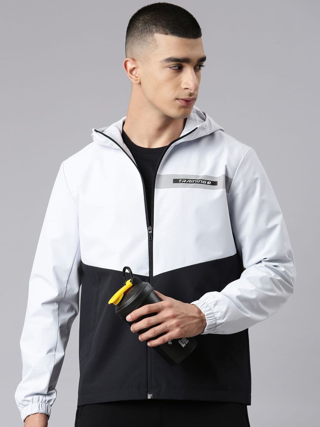 Xtep Men Training Double Layer Windbreaker - view 1