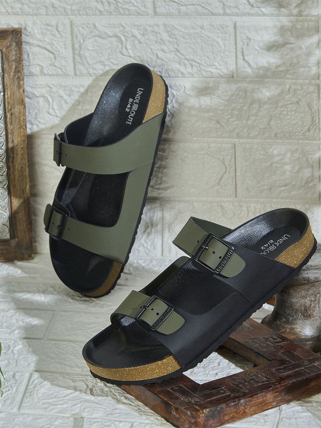 UNDERROUTE Men Comfort Sandals - view 1