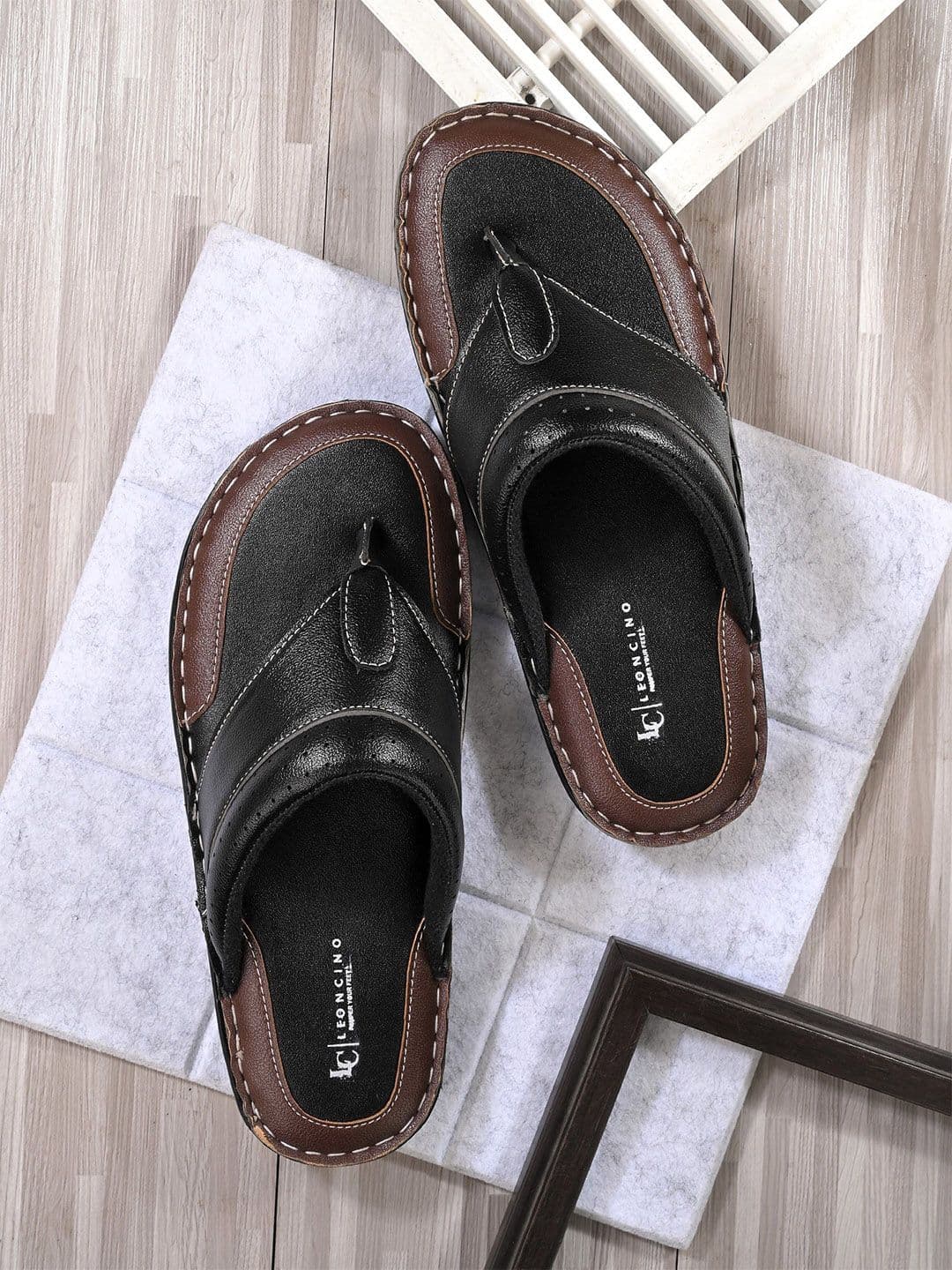 LEONCINO Men T- Strap Ethnic Comfort Sandals - view 1