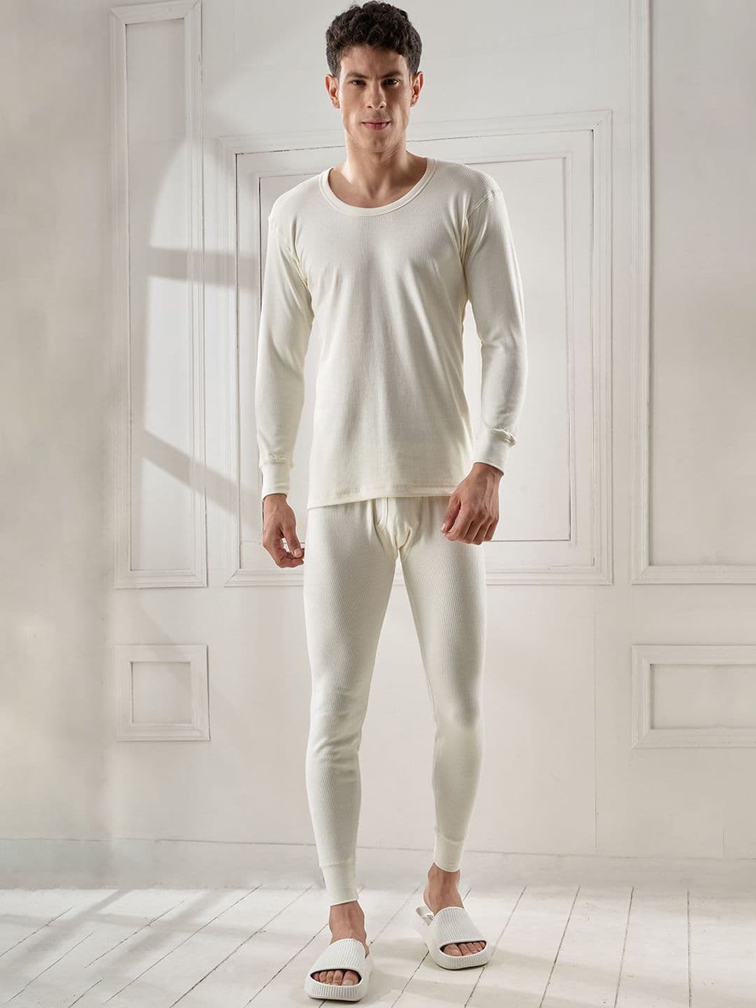Inferno Men Multifiber Layer Full Sleeve Thermal Top and Pant Set - view 1