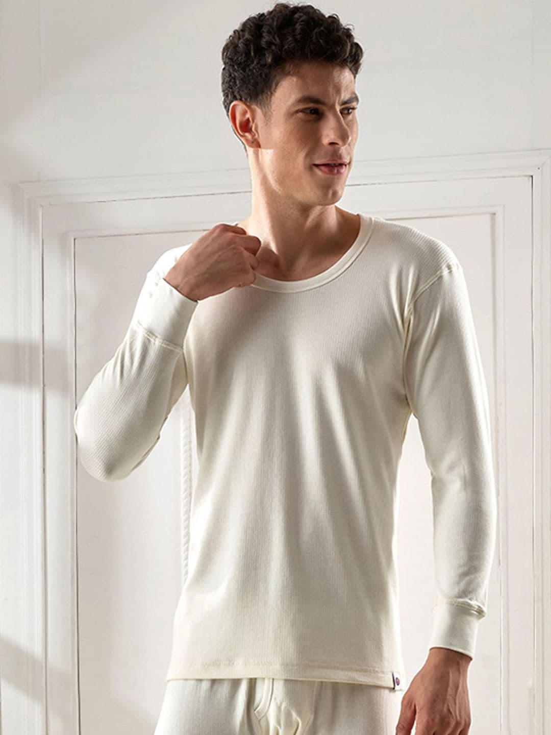 Inferno Men Multifiber Layer Full Sleeve Thermal Top - view 1