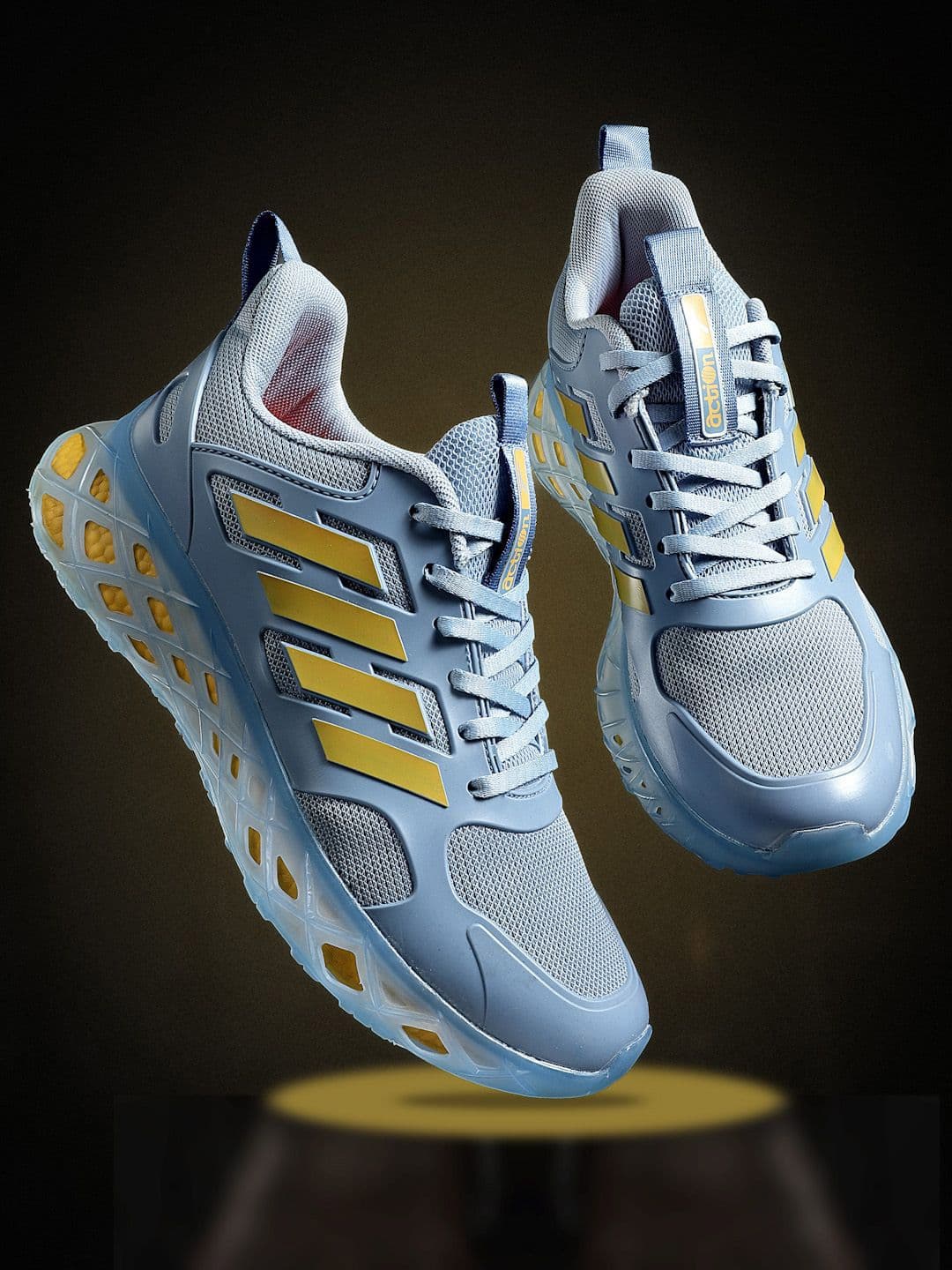 Action Men TURBO-1001 Mesh Running Non-Marking Sports Shoes - view 1