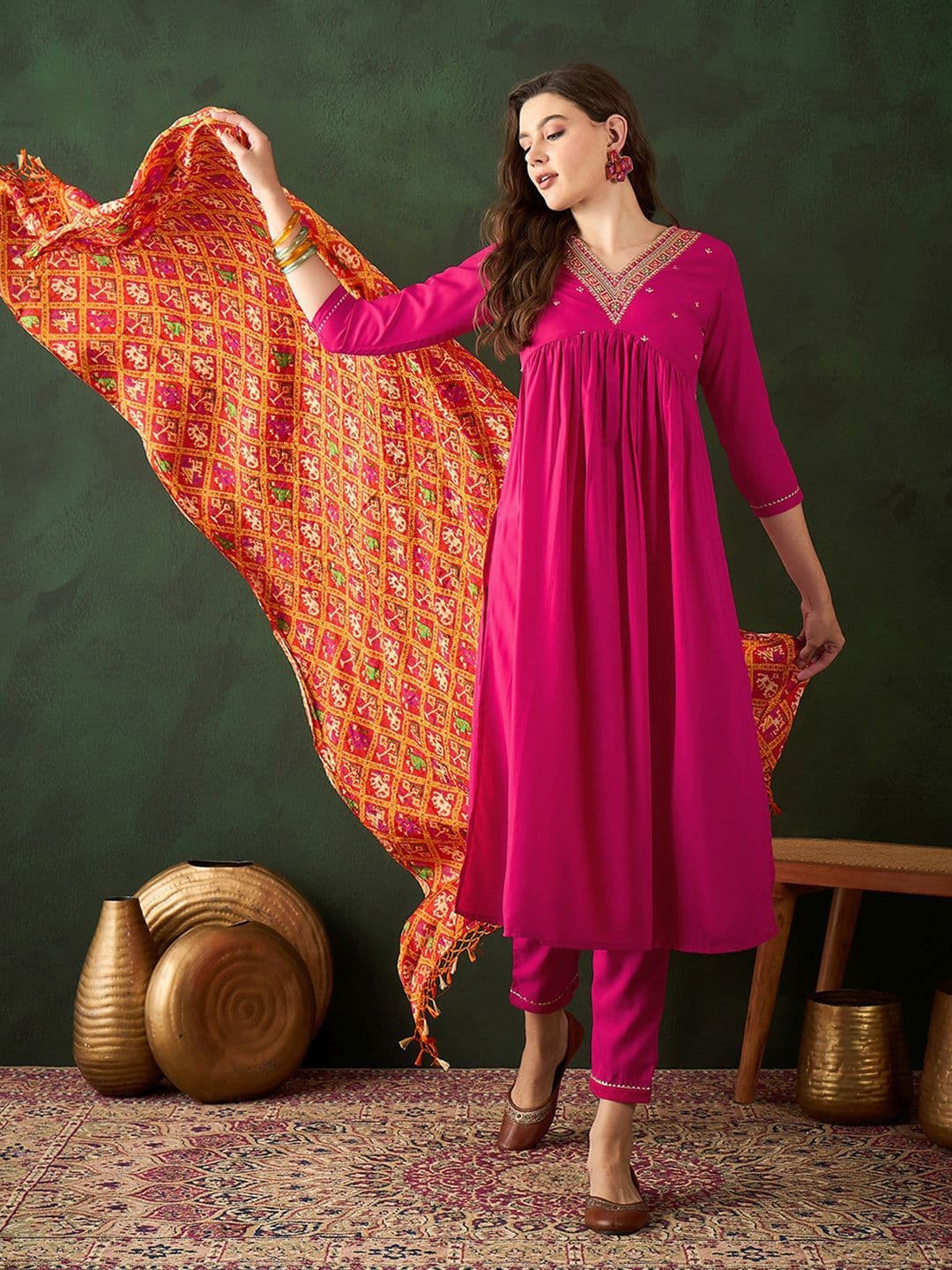 Sangria Women Patola Printed Dupatta - view 1