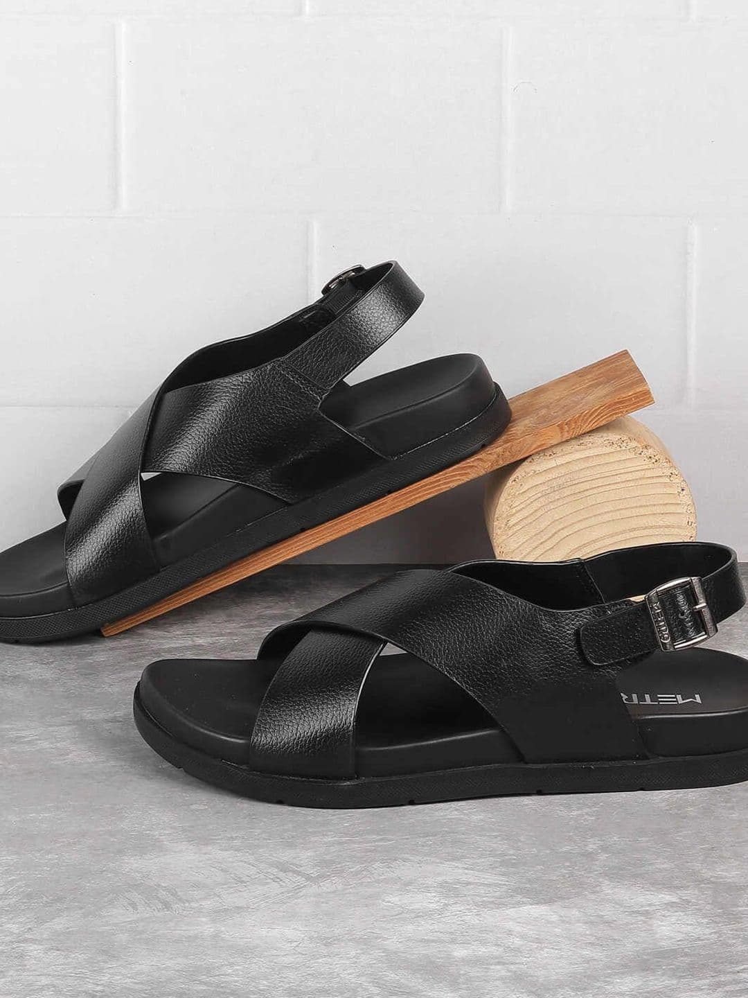 Metro Men Comfort Sandals - view 1