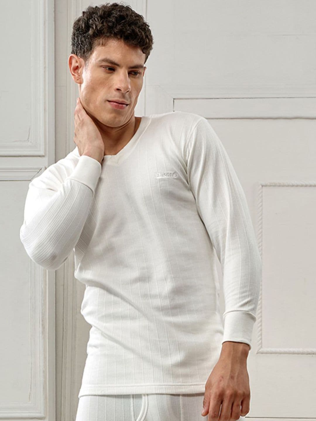 INFERNO Men V Neck Fullslevee Thermal Vest - view 1