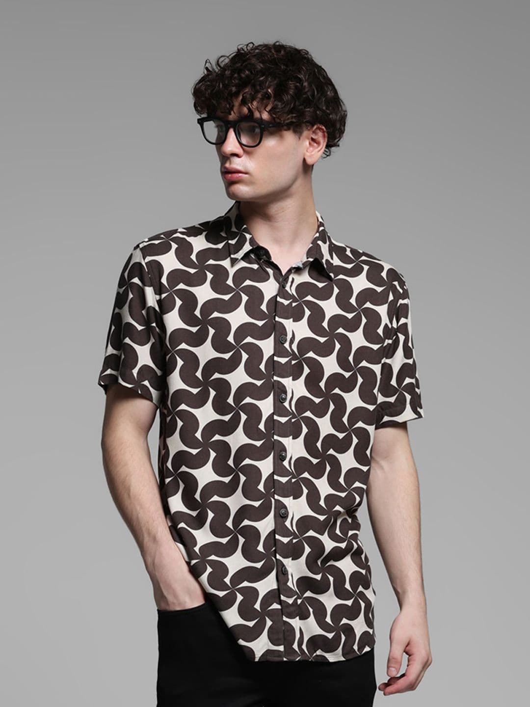 Jack & Jones Men Spread Collar Abstract Printed Relaxed Fit Casual Shirt - view 1