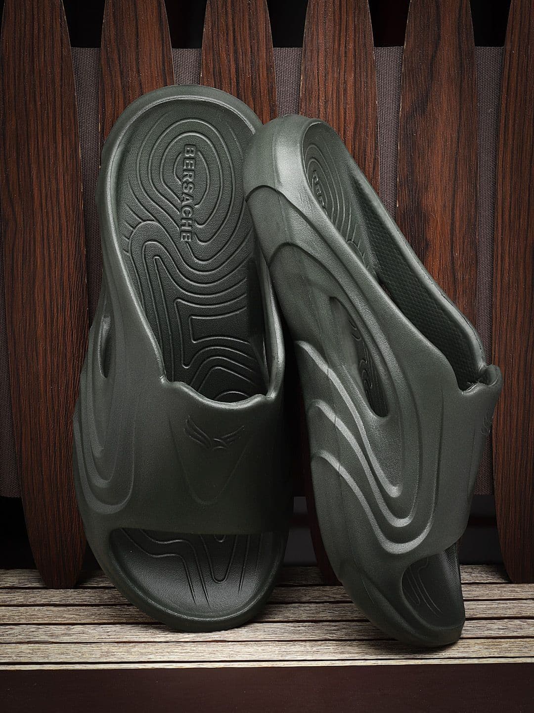 BERSACHE Men Extra Soft Rubber Slip-On - view 1