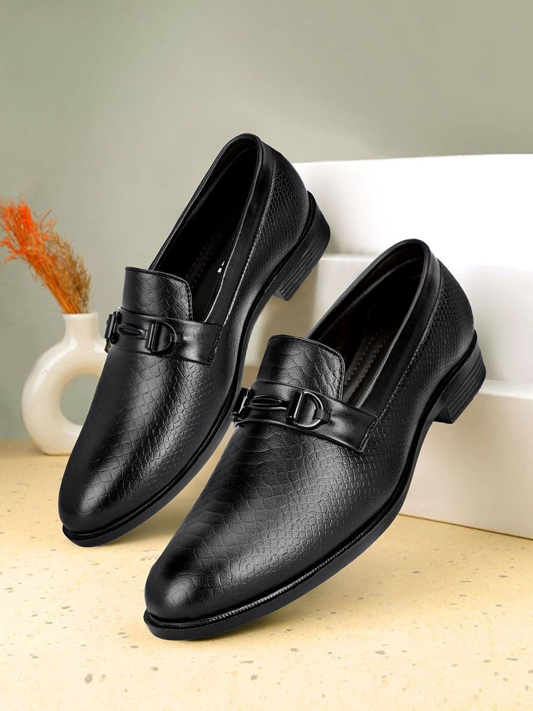NARKI Men Textured Leather Formal Loafers - view 1