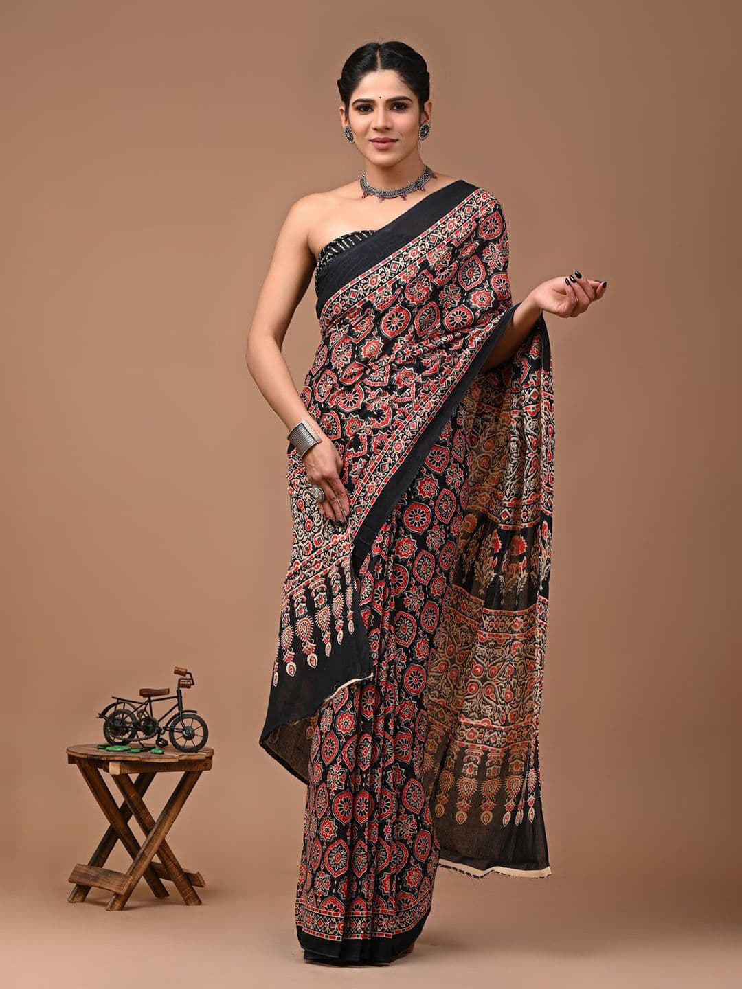 PALLO LATKE Ajrak Block Pure Cotton Block Print Saree - view 1