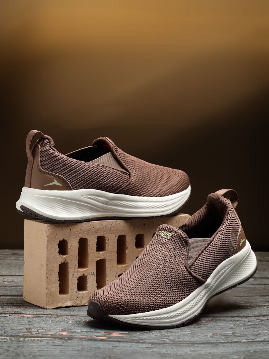 JQR Men CERUS Walking Shoes - view 1