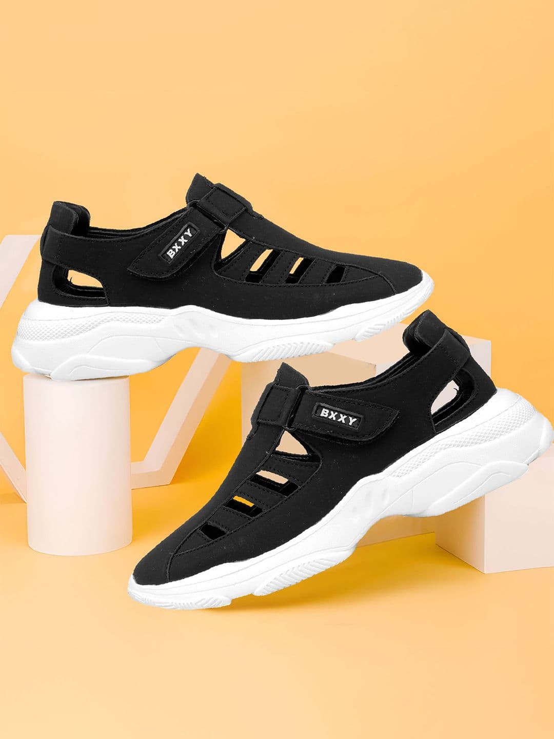 Bxxy Men Leather Shoe-Style Sandals - view 1