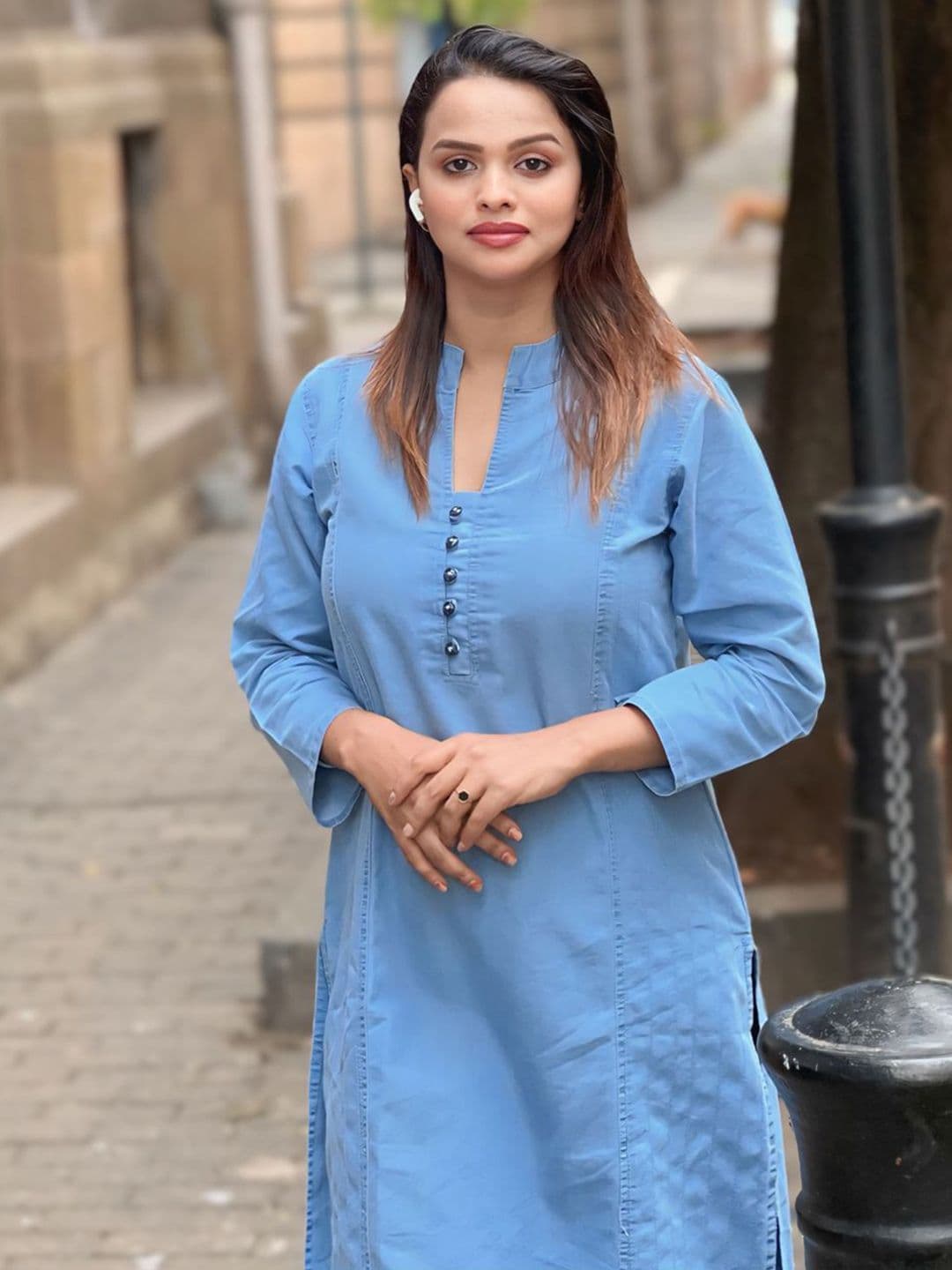 SK Creation Women Solid Mandarin Collar Straight Denim Kurta - view 1