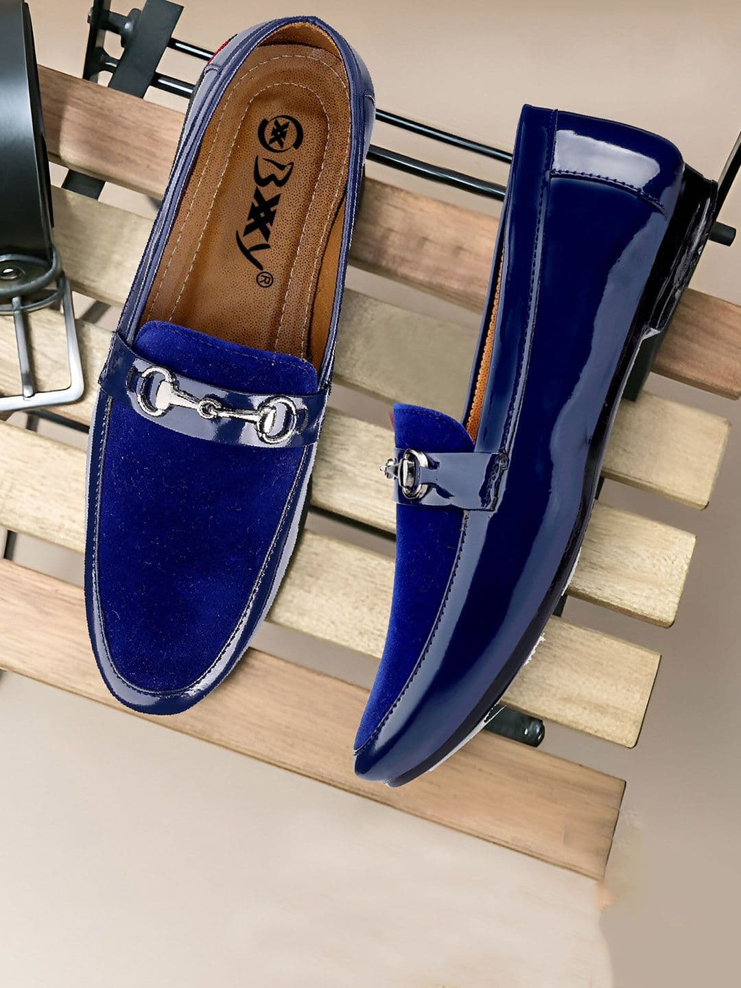 Bxxy Men Leather Formal Slip-ons - view 1