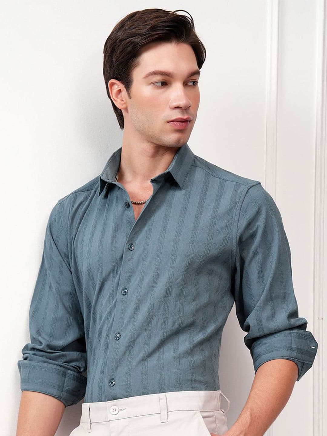 HIGHLANDER Men Comfort Slim Fit Striped Casual Shirt - view 1