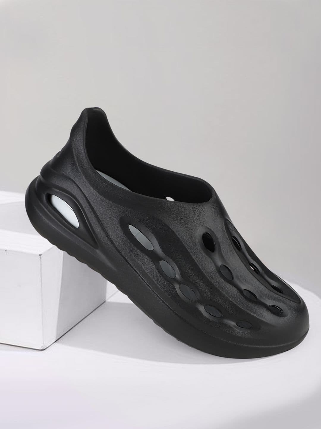 TOMSY CHOICE Men Clogs - view 1