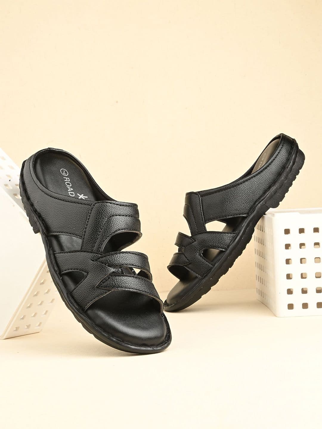 The Roadster Lifestyle Co Men Comfort Sandals - view 1