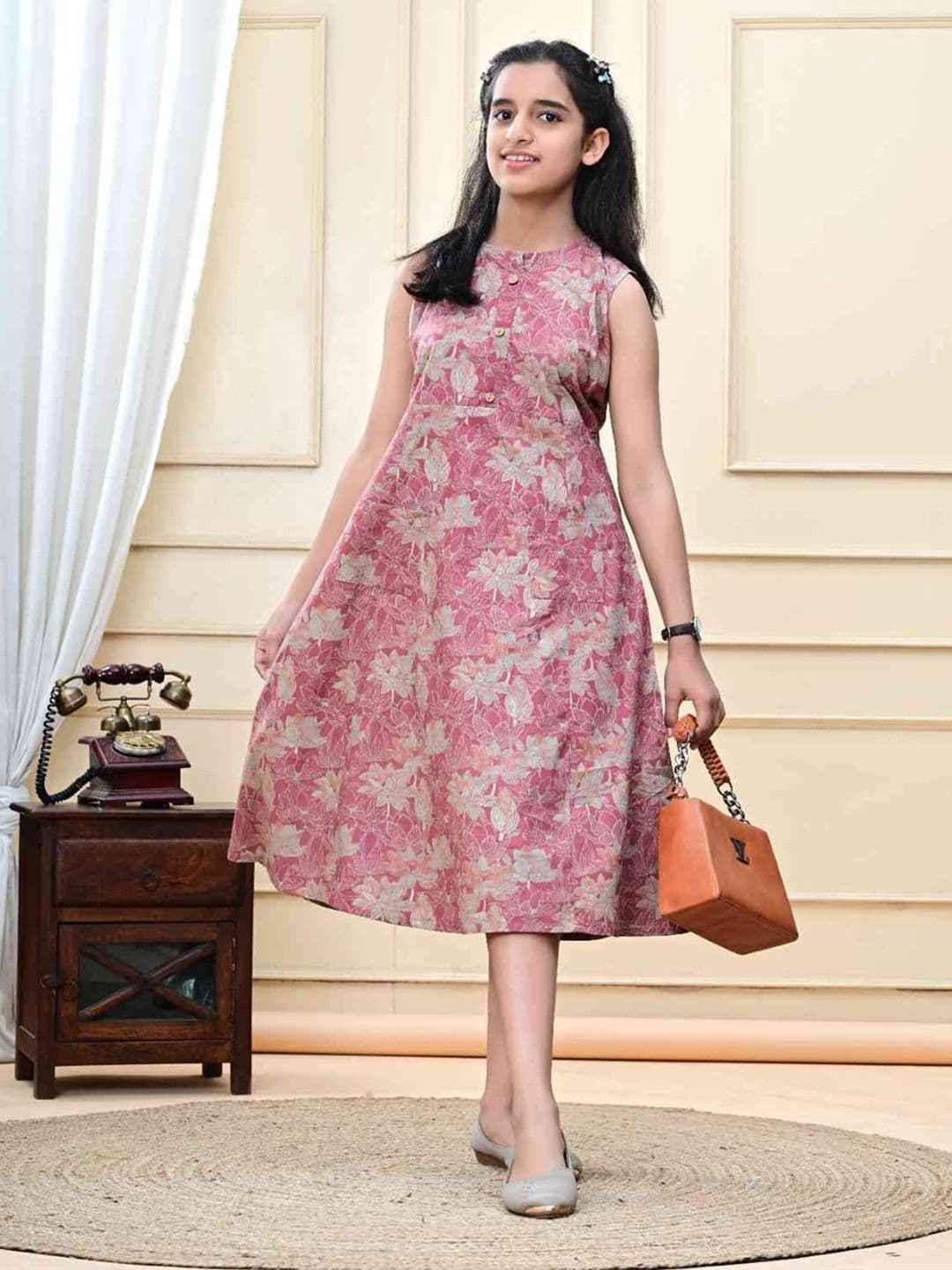 DMP FASHION Floral Print Cotton Longline Top - view 1