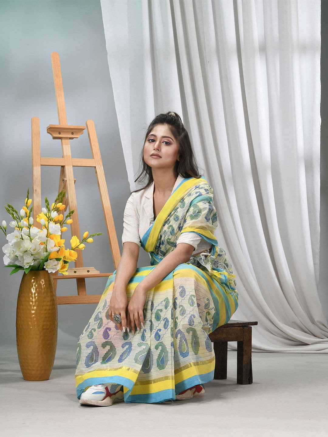 DESH BIDESH Paisley Printed Pure Cotton Taant Saree - view 1