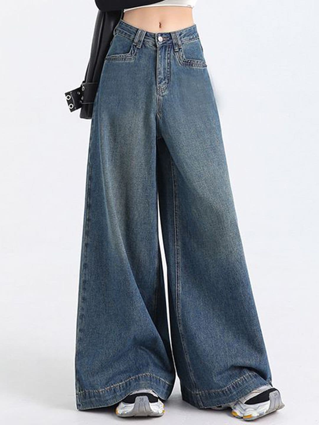 StyleCast x Revolte Women Flared Light Fade Jeans - view 1