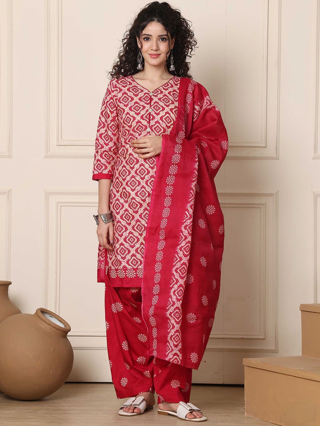 KALINI Women Geometric Printed Kurti with Salwar & Dupatta - view 1