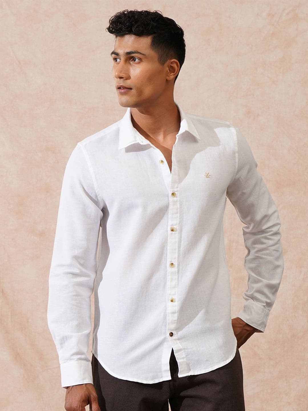 WROGN Men Comfort Slim Fit Solid Spread Collar Cotton Casual Shirt - view 1