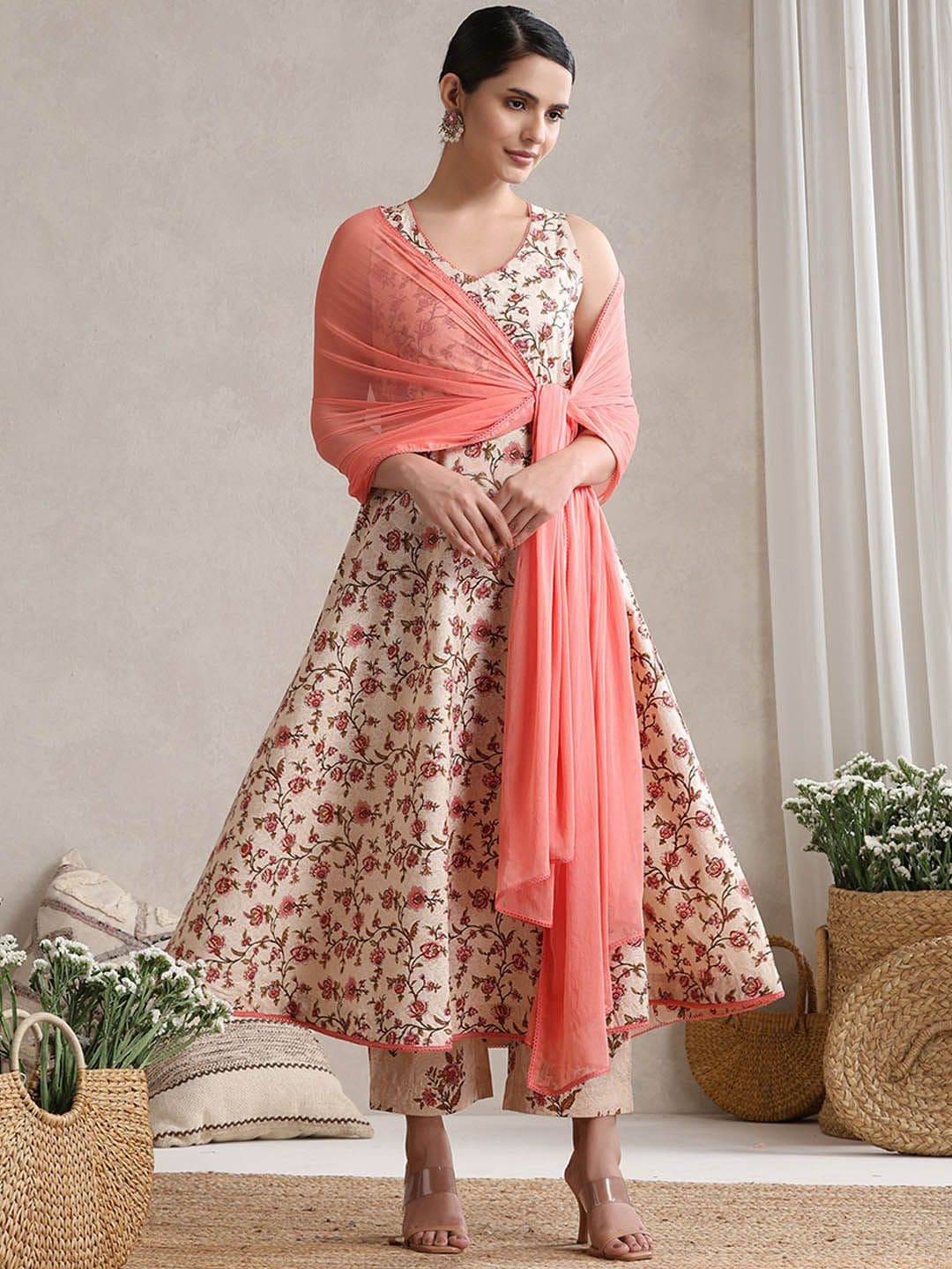 Khushal K Women Floral Printed Angrakha Pure Cotton Kurta with Palazzos & Dupatta - view 1