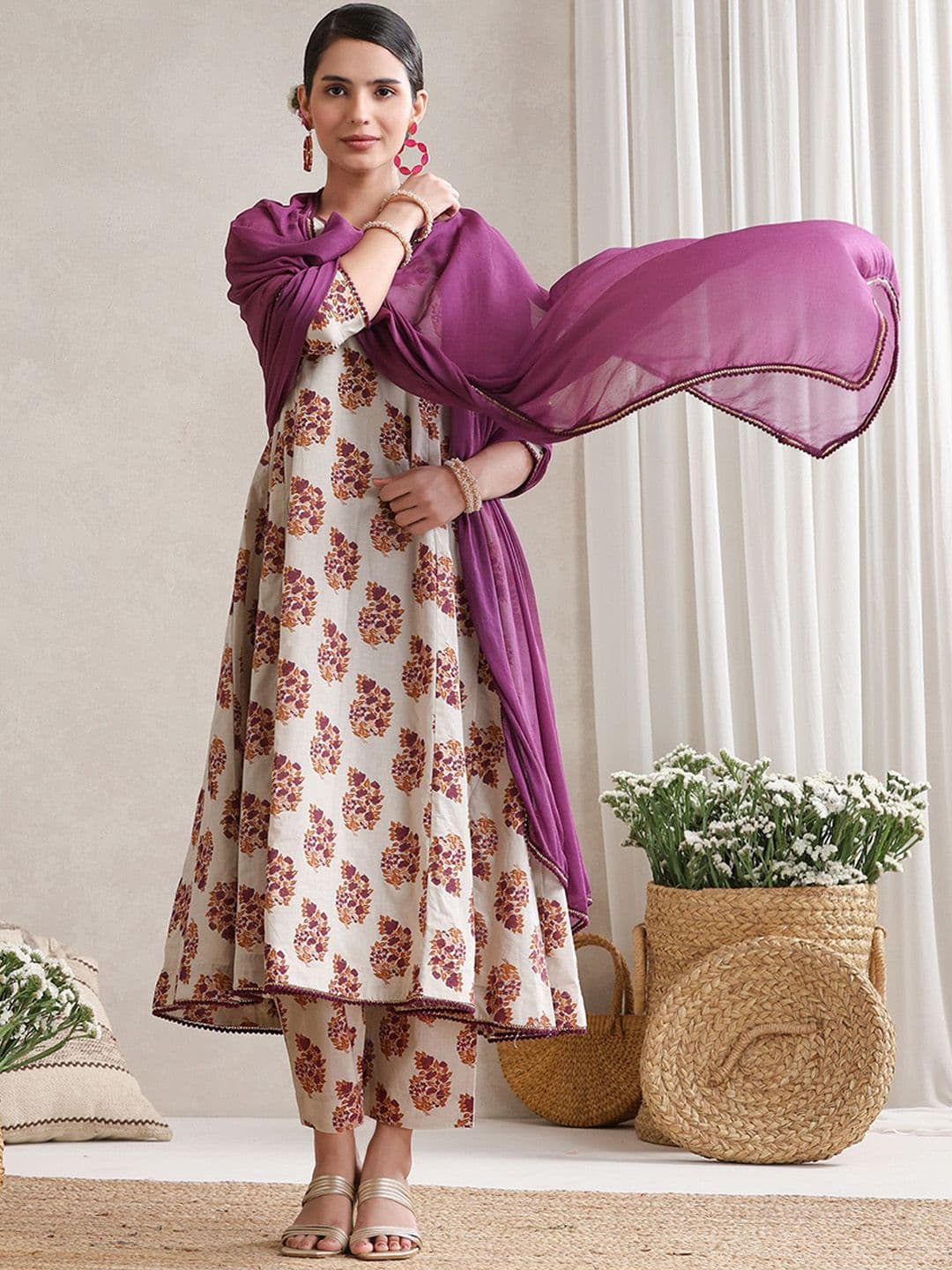 Khushal K Floral Printed V-Neck Pure Cotton A-Line Kurta with Trousers And Dupatta - view 1