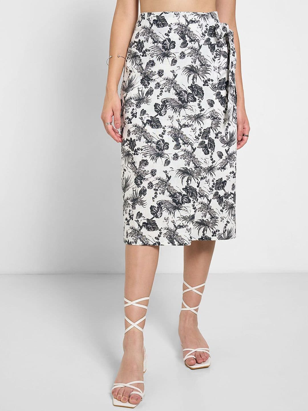 Honey by Pantaloons Women Printed Pencil Midi Skirt - view 1