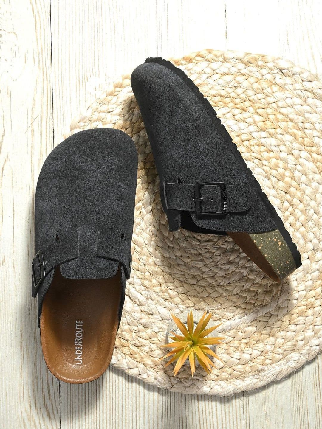 UNDERROUTE Men Comfort Sandals - view 1