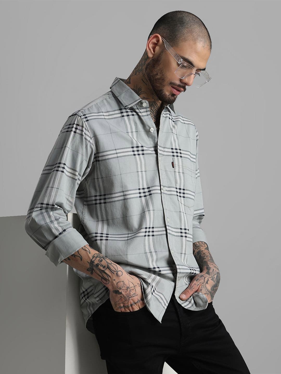 Klub Fox Men Smart Slim Fit Tartan Checks Opaque Printed Casual Shirt - view 1