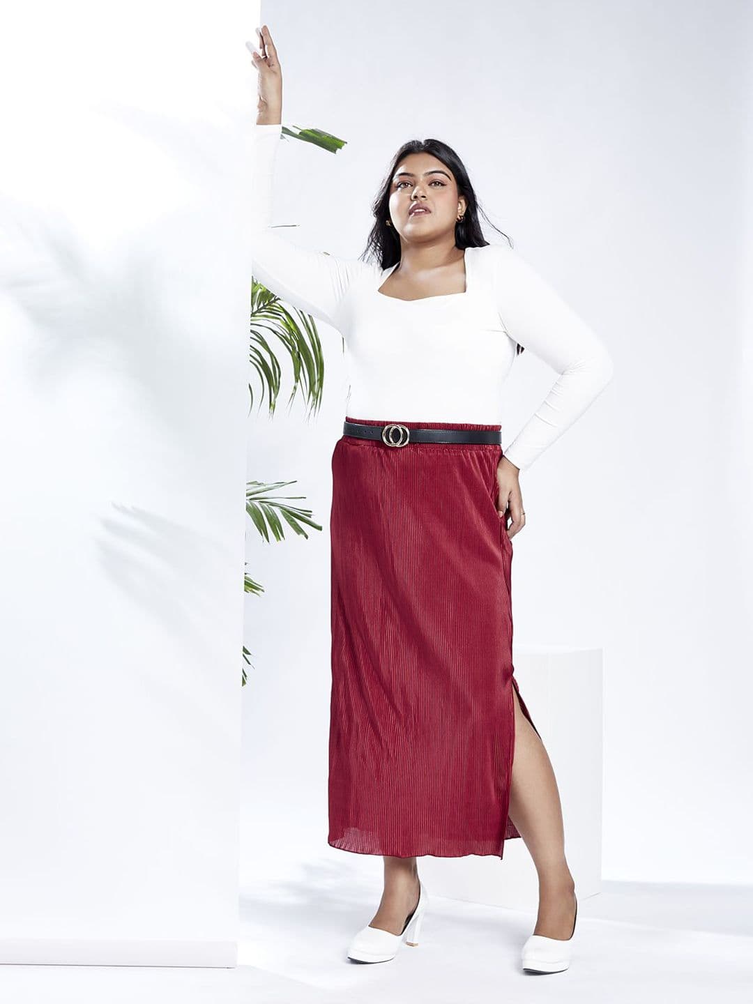 Globus Gloplus Mid-Rise Accodian Pleats Side Slits Plus Size Straight Maxi Party Skirt - view 1