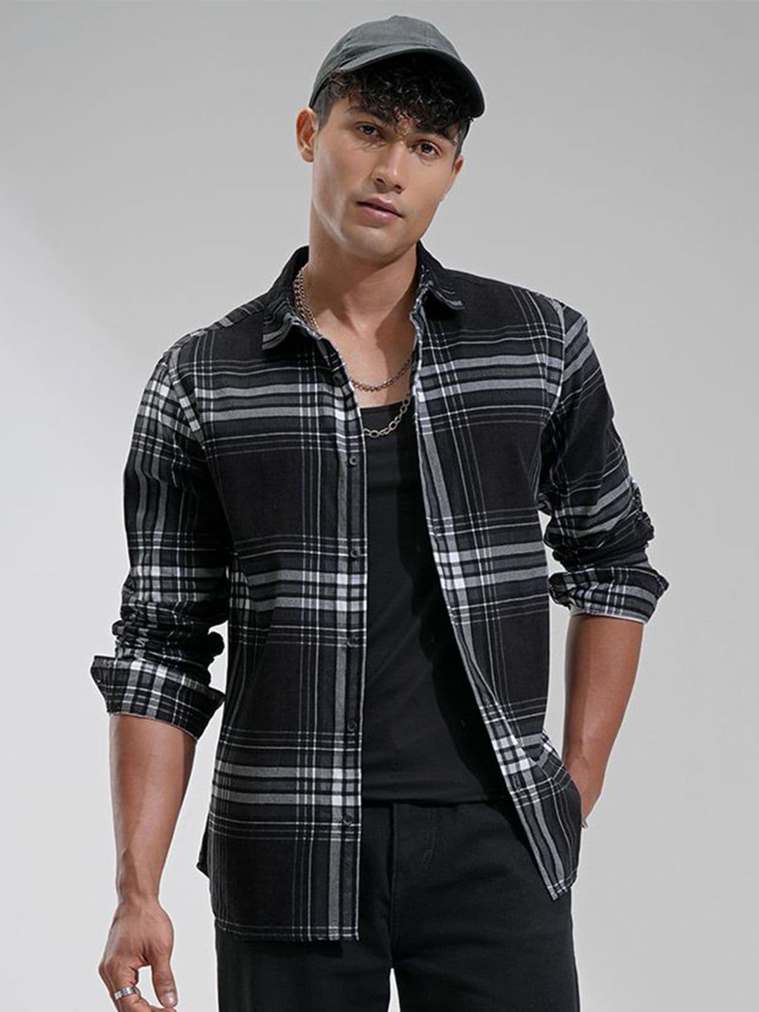 HIGHLANDER Men Comfort Slim Fit Opaque Checked Casual Shirt - view 1