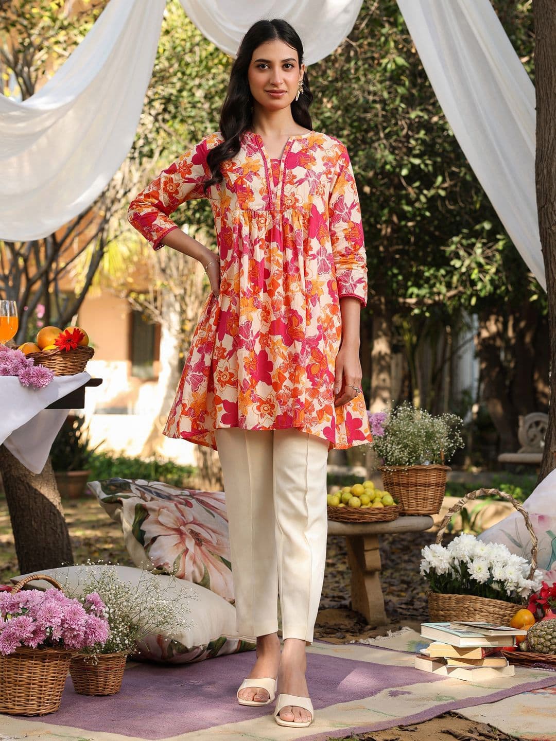 Janasya Floral Printed Pure Cotton Kurti - view 1