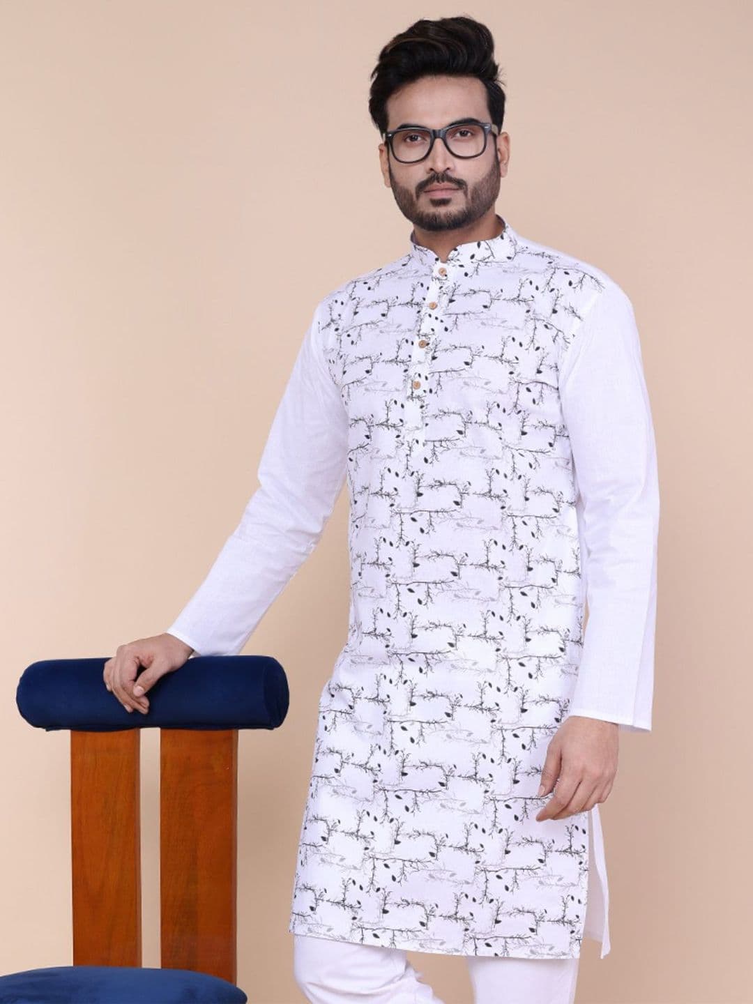 W & G Floral Printed Cotton Mandarin Collar Straight Long Kurta - view 1