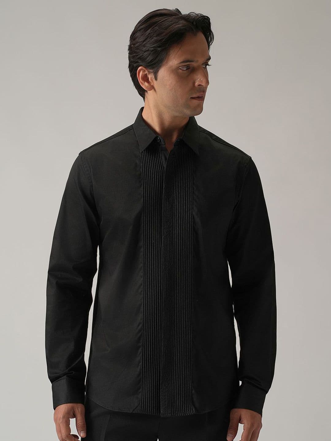 Banana Club Men Classic Slim Fit Opaque Casual Shirt - view 1